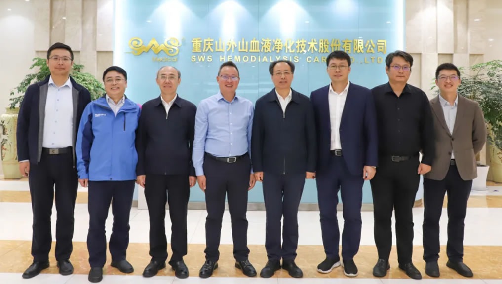 中国工程院院士、重庆大学校长王树新莅临尊龙公司调研